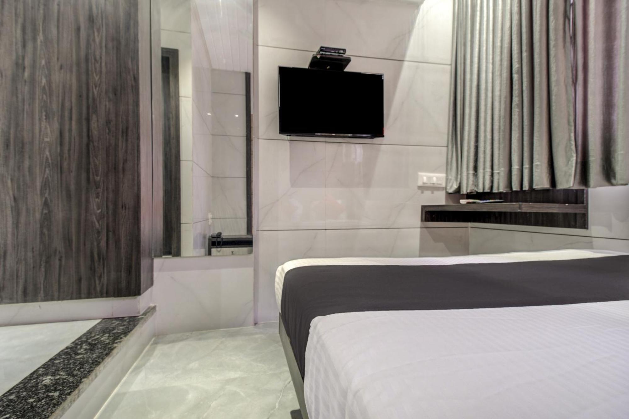 Hotel Spring Residency Mumbai Exterior photo